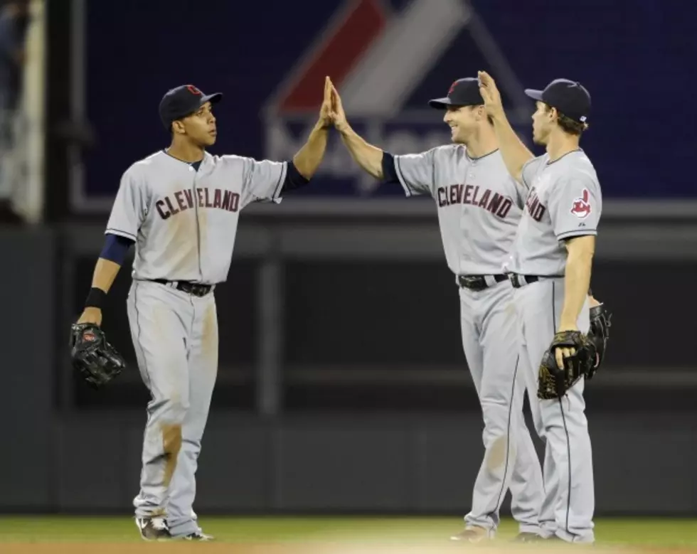 Indians Give Brantley New Contract &#8211; MLB Roundup