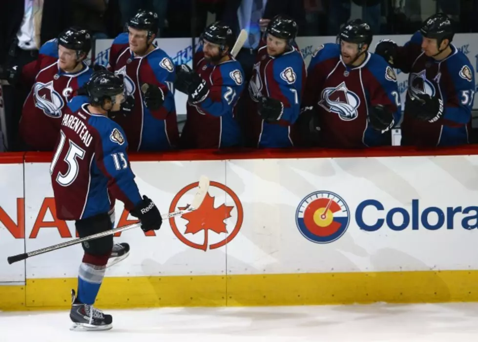 Avs&#8217; Parenteau Out For 4 Weeks &#8211; NHL Roundup