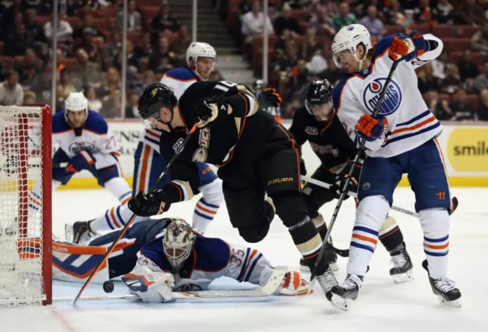 Ducks Move Up In West &#8211; NHL Roundup