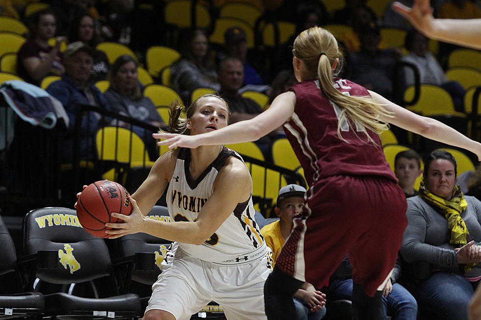 Bench Boosts the Wyoming Cowgirls Past Denver [VIDEOS]
