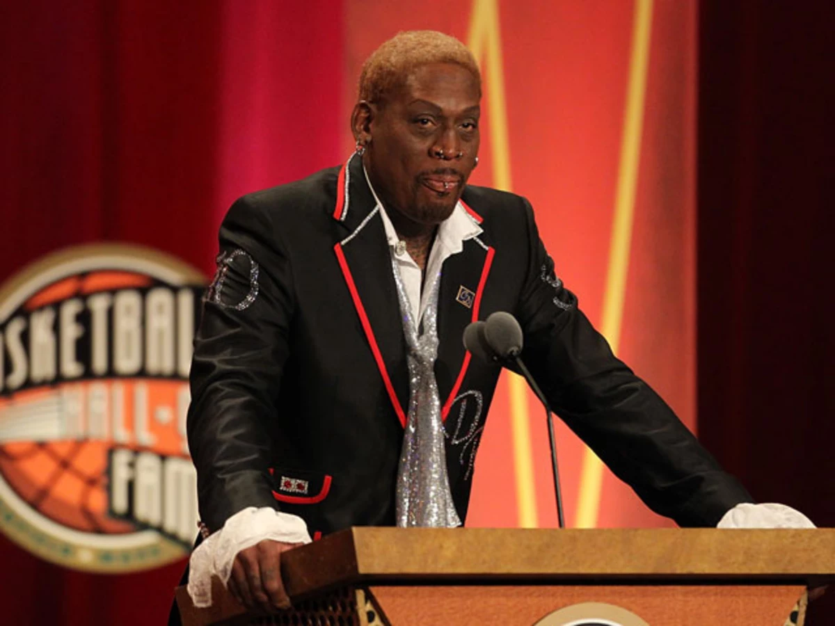 Watch Dennis Rodman Deliver Emotional Speech at NBA Hall of Fame