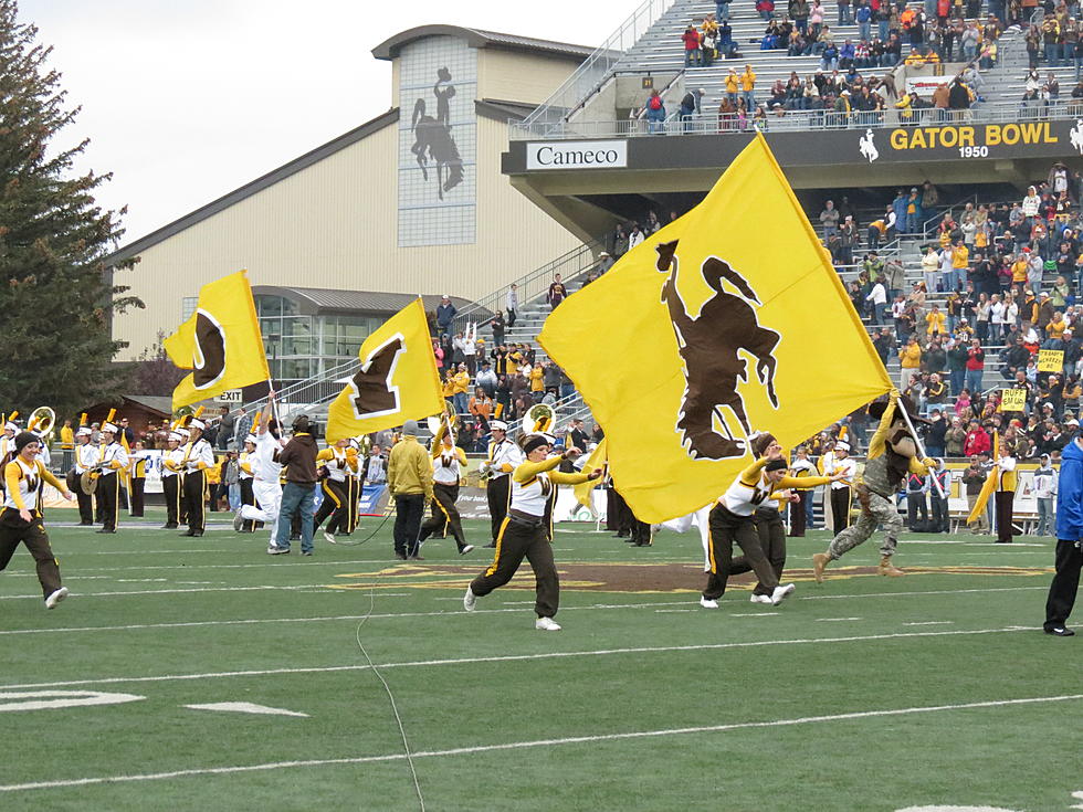 Two Wyoming Cowboys Earn MW Player of the Week Honors