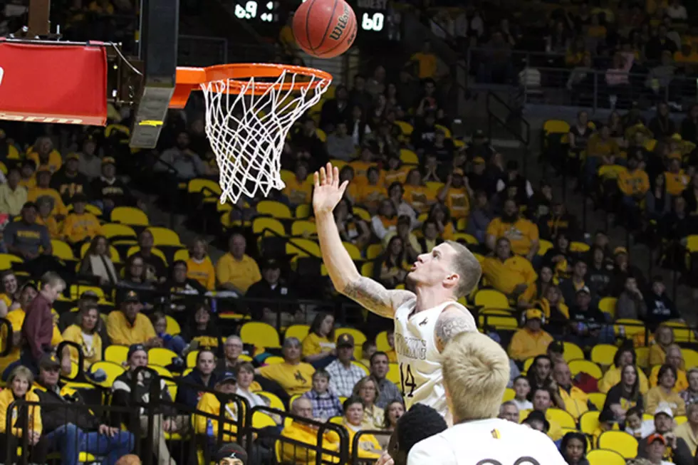 Wyo Men&#8217;s Basketball Versus CSU [Gallery]