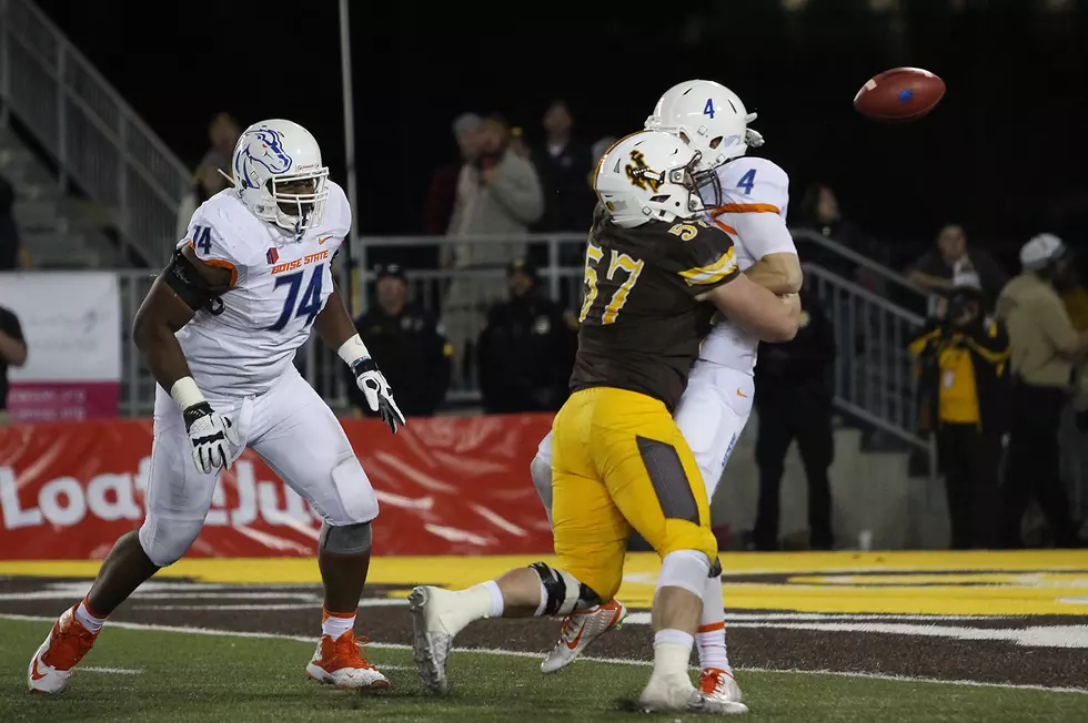 Wyoming &#8216;Bohl&#8217;s&#8217; Over Boise State in 30-28 Upset [VIDEOS]