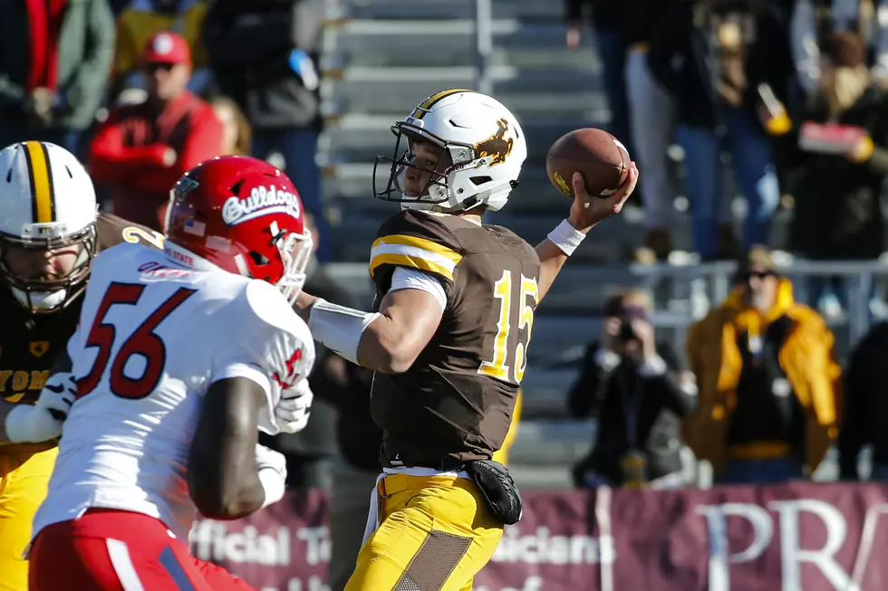 Fresno State Holds Off Wyoming, 13-7 [VIDEOS]