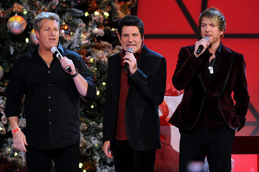Rascal Flatts Welcome Winter With ‘White Christmas’ on ‘CMA Country Christmas’ Special