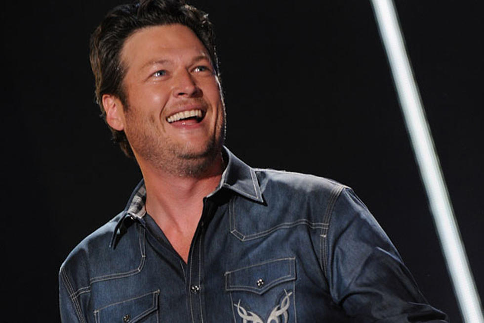 Blake Shelton to Reveal Christmas Album Details on ‘Chelsea Lately’