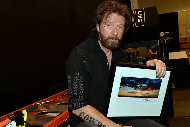 Ronnie Dunn&#8217;s Cheyenne Frontier Days Photo Is A Contender