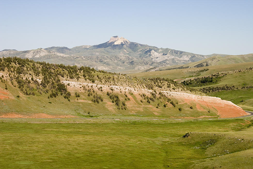 That Time A Mountain In Wyoming Moved 70 Miles in Under An Hour