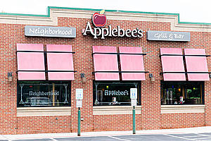 Applebee&#8217;s is Serving $1 Vodka Strawberry Lemonades for February
