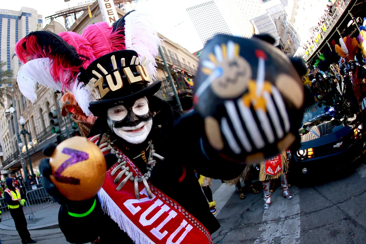Watch Live Webcam of Mardi Gras in New Orleans