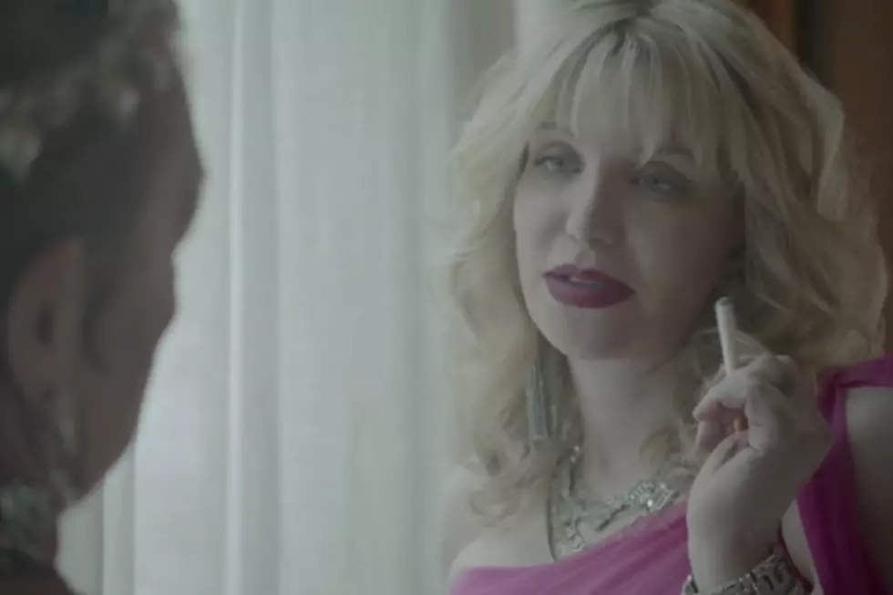 Courtney Love is Now the Spokesperson For E-Cigarettes [VIDEO]