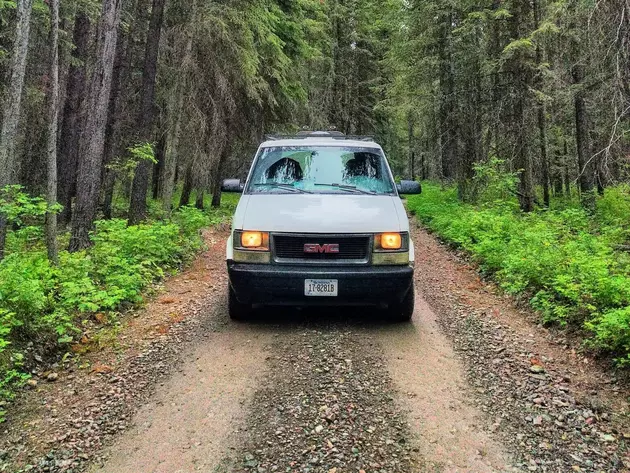 Crowded Glacier Entrances Have Visitors on Dangerous Backroads