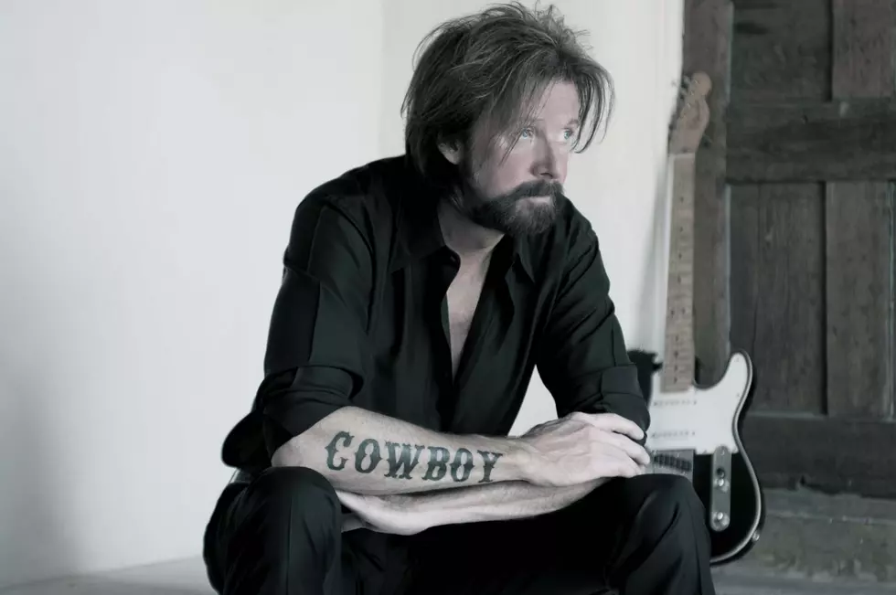 As A Blogger, Ronnie Dunn Is A Great Singer