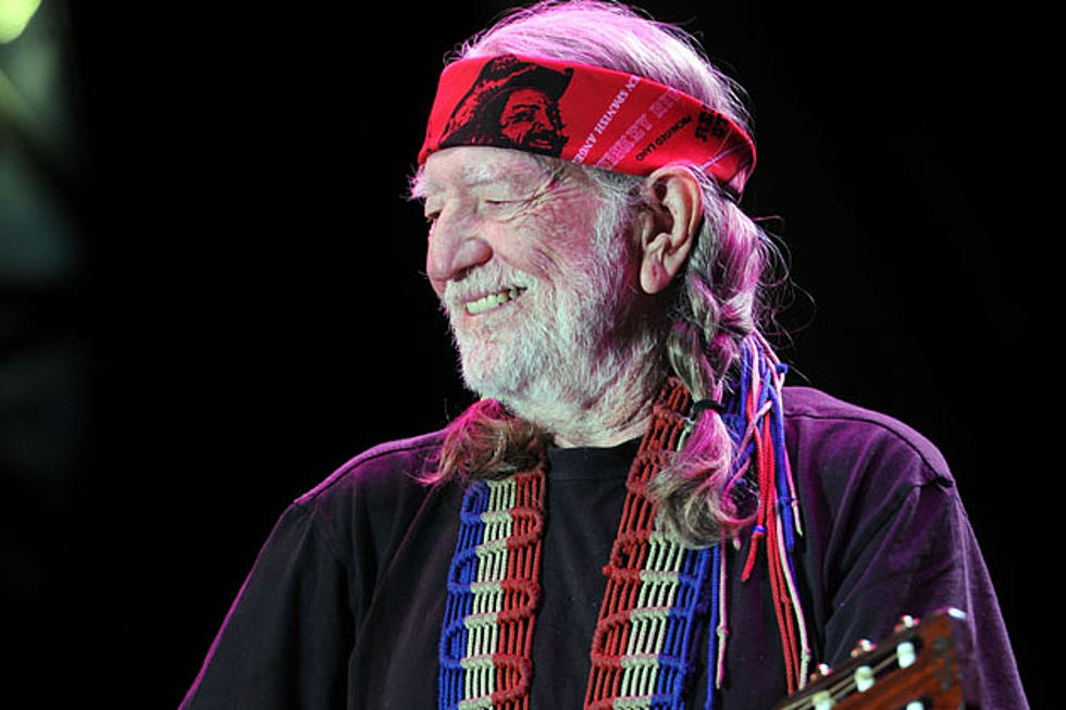 Willie Nelson Cancels Concerts Due to Illness
