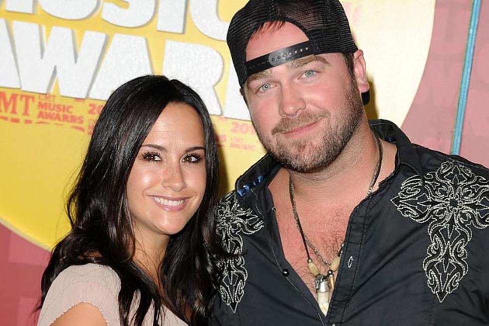Lee Brice Gets Engaged to Longtime Girlfriend