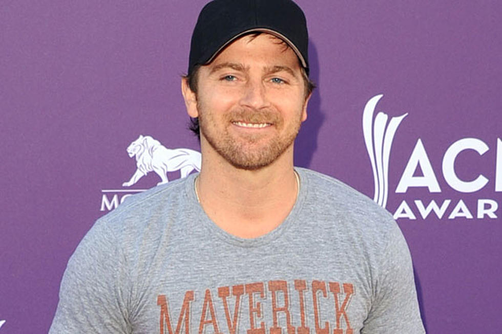 Kip Moore Keeps His ‘Truck’ Parked at No. 1 for a Second Consecutive Week
