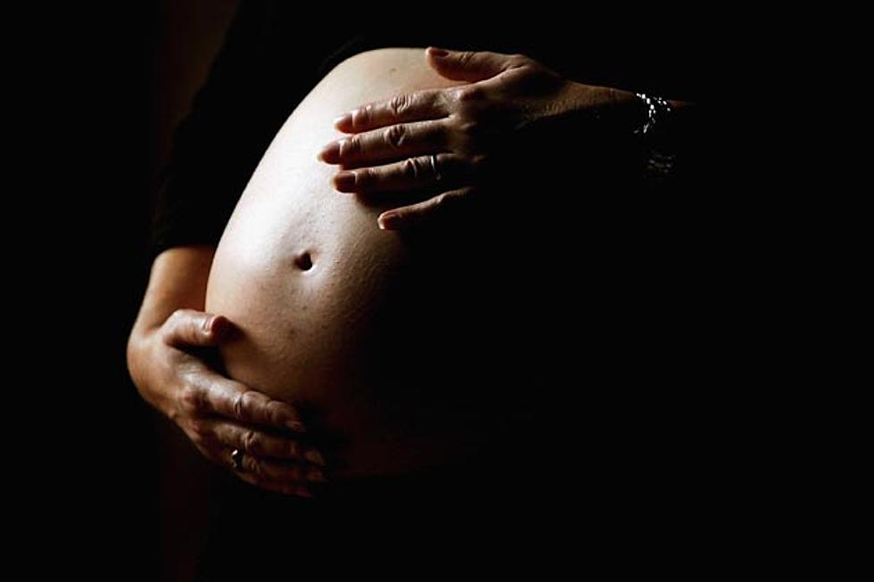 CDC Study Finds That 1 in 13 Pregnant Women Drink Alcohol
