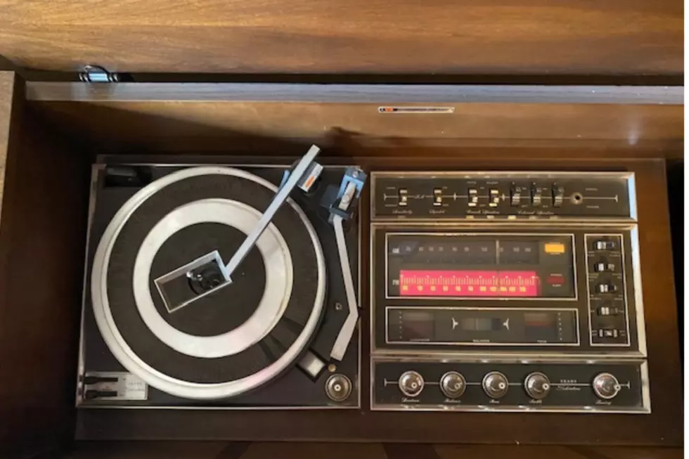 Mom’s Antique Stereo from 1969