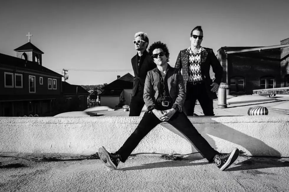 Green Day claim 10th No. 1 on Billboard’s Alternative Songs Chart with ‘Bang Bang’