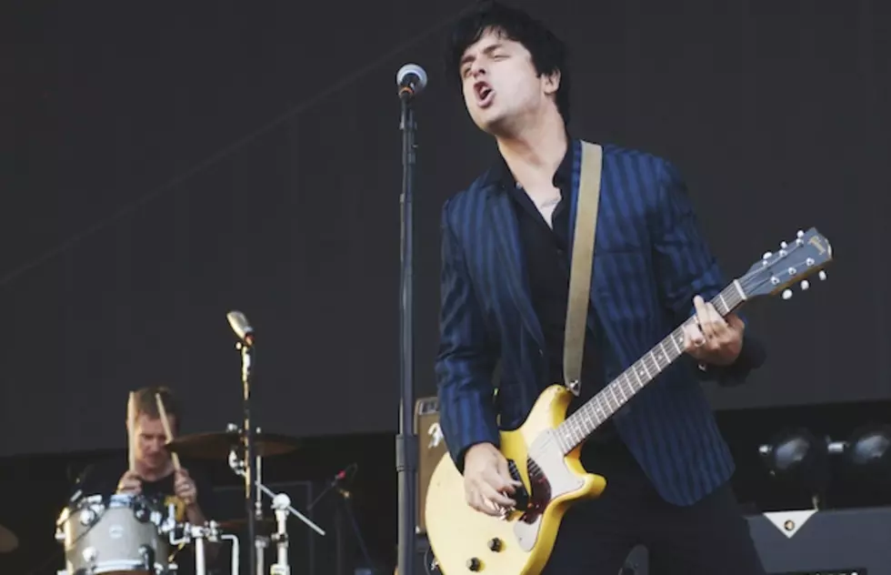 Green Day&#8217;s Billie Joe Armstrong wants phones put away at concerts: &#8220;Let’s have a human experience&#8221;