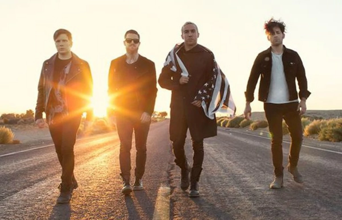 Fall Out Boy’s “Uma Thurman” wins Best Rock Video at the VMAs