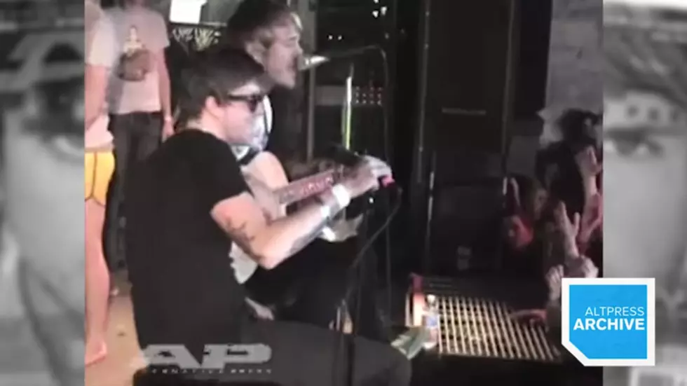 ALTPRESS ARCHIVE: Watch Craig Owens and Anthony Green perform a duet at 2008 AP Party