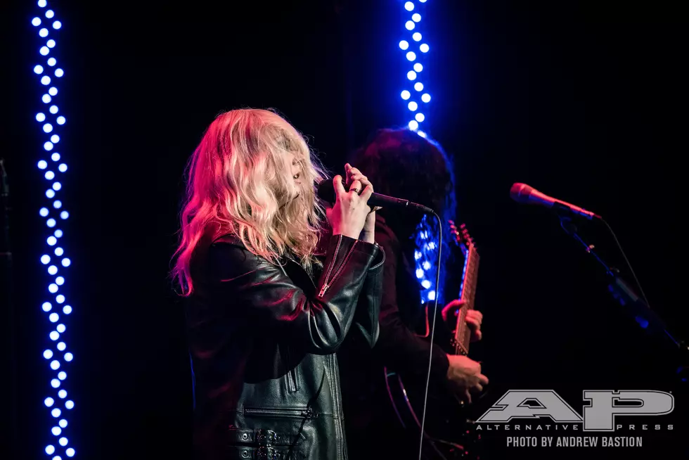 GALLERY: The best of the Pretty Reckless at the 2017 APMAs