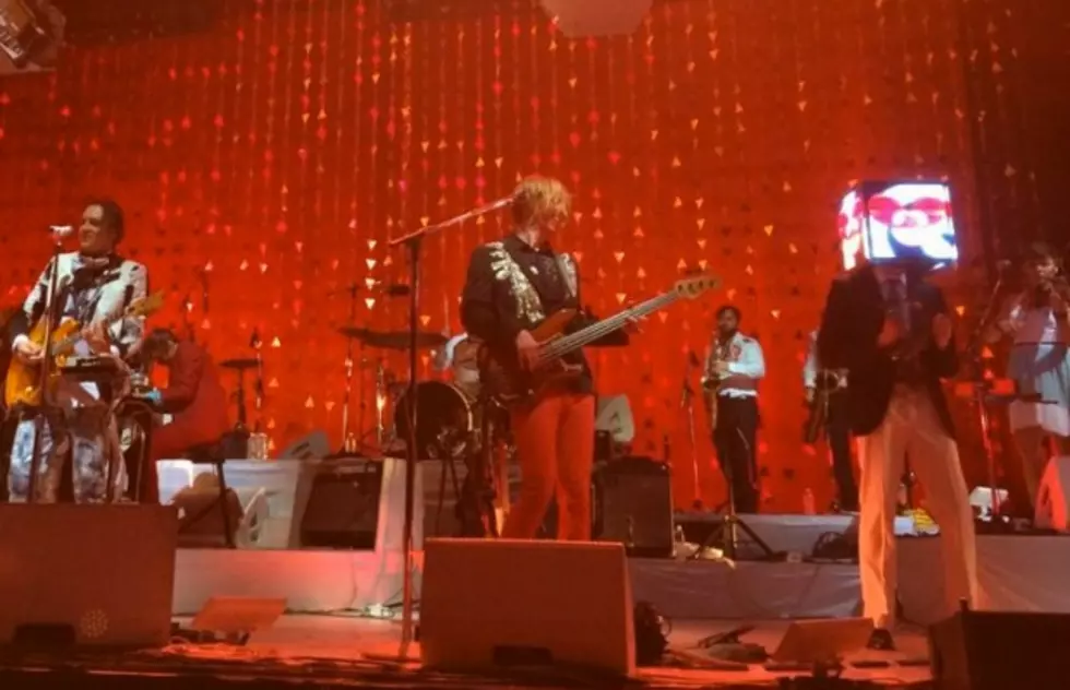 Arcade Fire mock deadmau5 on stage