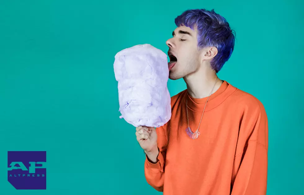 Twitter locks Awsten Knight out of his account over Jell-O tweet