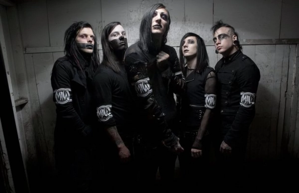 motionless in white creatures tour