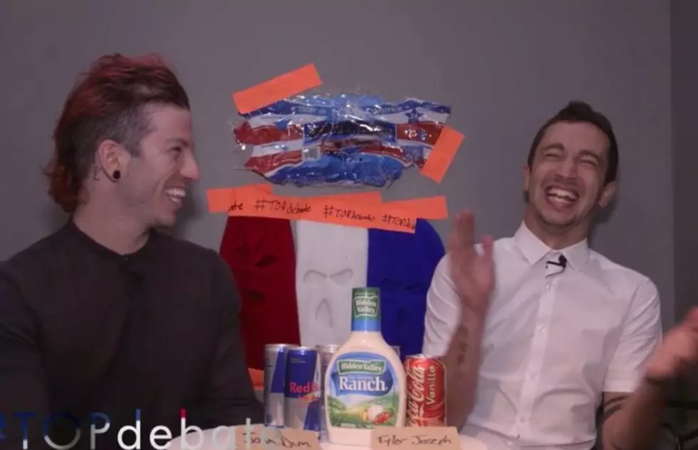 twenty one pilots hosted their own presidential debate and it was hysterical