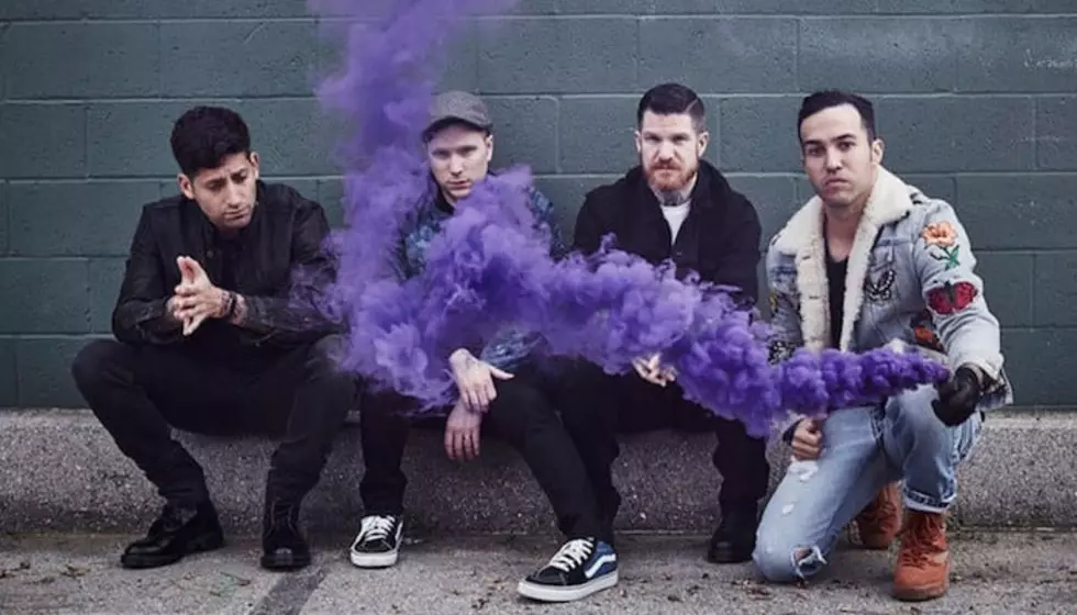 Fall Out Boy to stream Las Vegas show live on Twitter