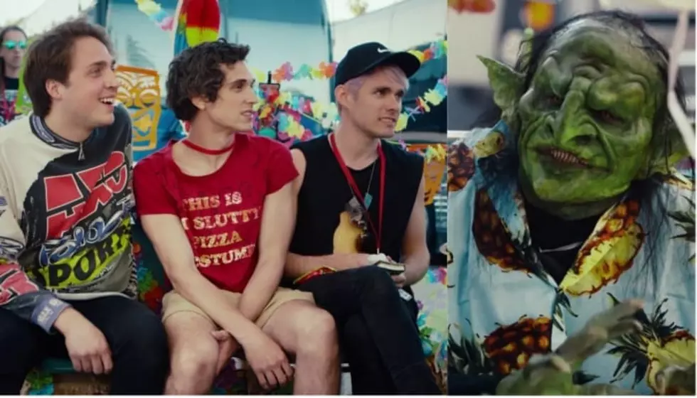 Watch Waterparks get hilariously interviewed by John Goblikon