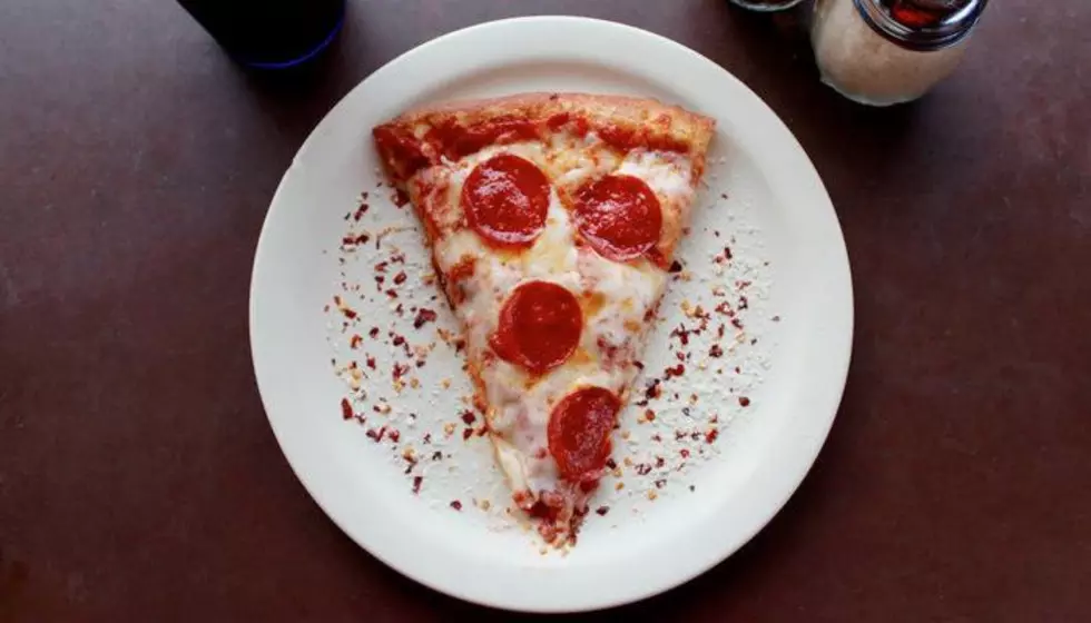 This MASSIVE pizza is every pop-punk kid&#8217;s dream come true