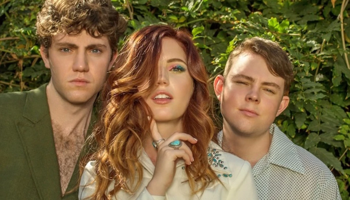 Ofre loft Onset Echosmith stress authenticity and growing up on 'Lonely Generation'