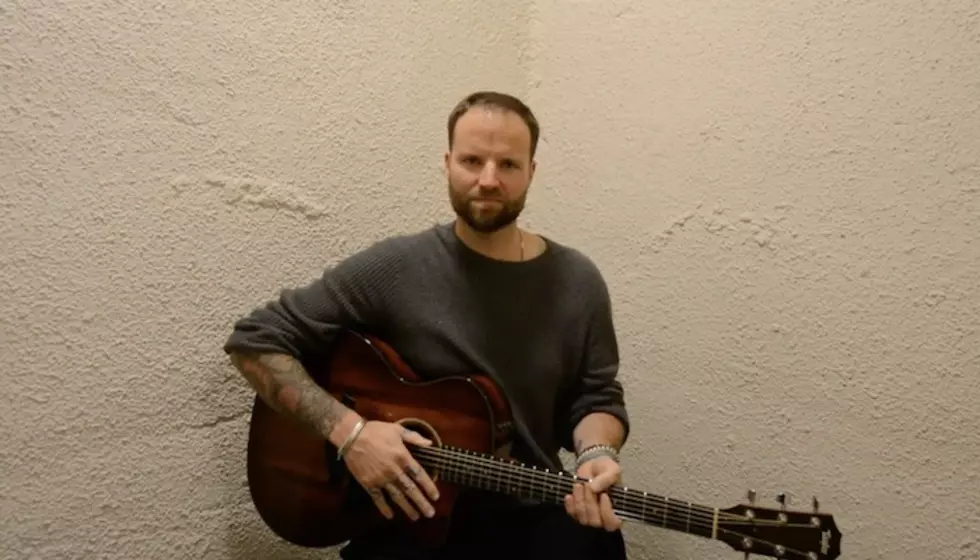 Watch Highly Suspect’s Rich Meyer play stripped back “Arizona” in a stairwell