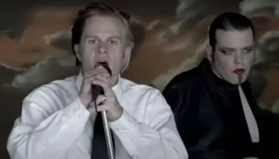 There’s a 2005 emo version of Bowling For Soup’s “1985” you need to hear