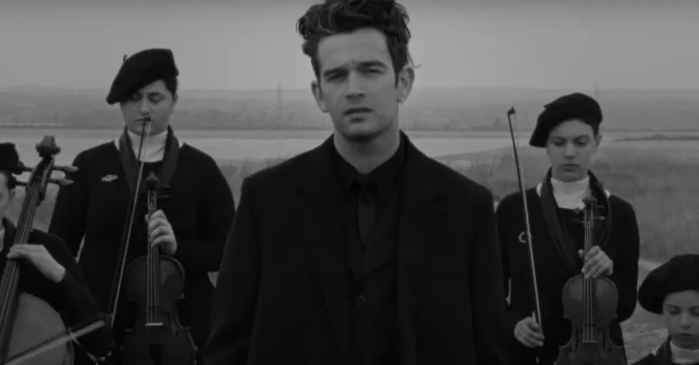 The 1975 prove how heartbreaking violin can sound on &#8220;Part of the Band&#8221;
