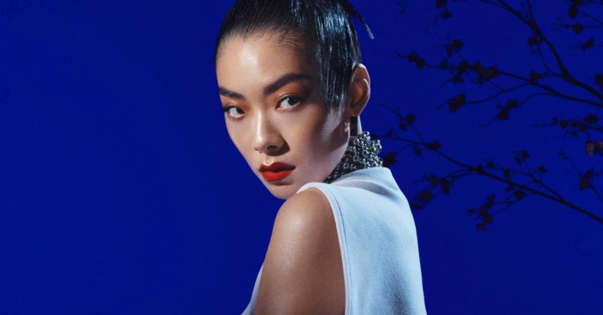 The Latest: Rina Sawayama breaks free in “Hold the Girl”