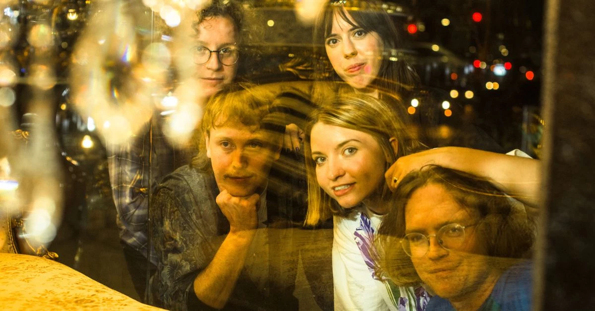 Why Bonnie’s nostalgic alt-rock searches for a higher meaning Why Bonnie’s nostalgic alt-rock searches for a higher meaning