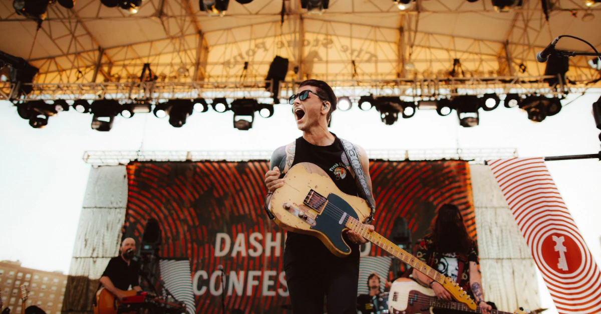 Dashboard Confessional announce tour with Counting Crows