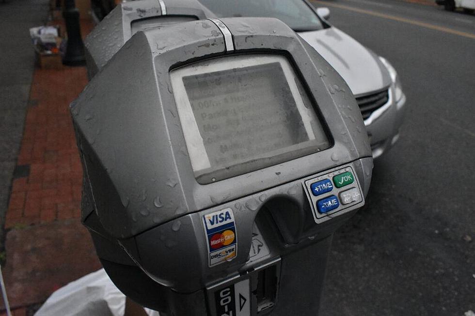 Out-of-commission parking meters on the rise and cell service could be to blame