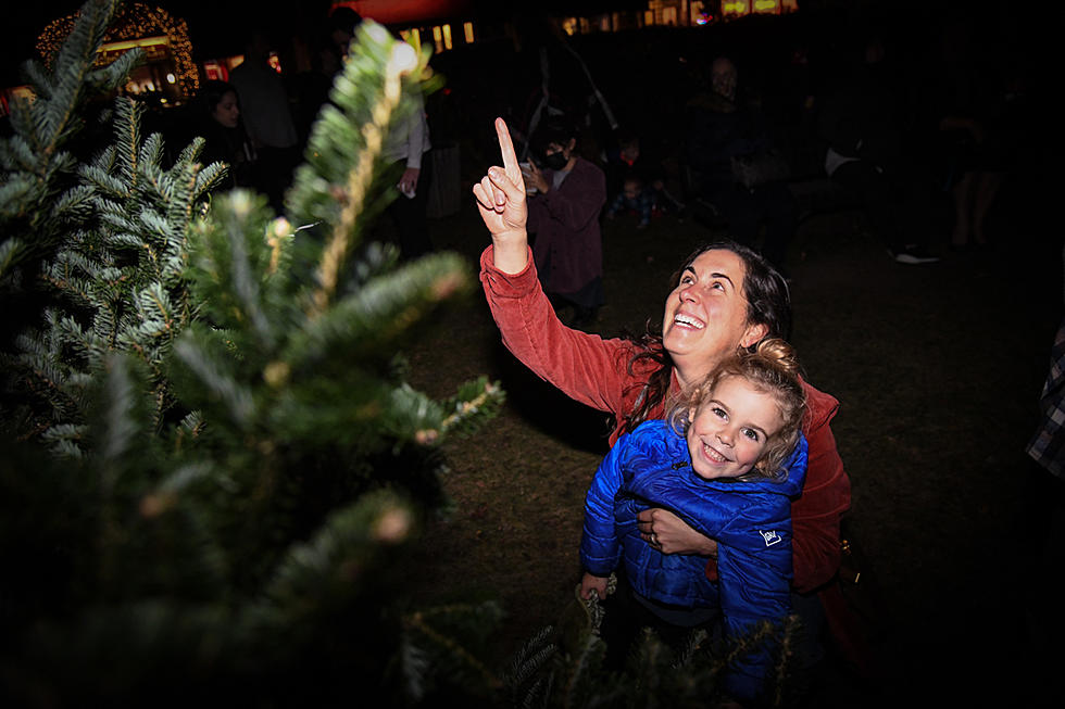 Faces light up at Uptown Montclair holiday tree lighting (Photos)