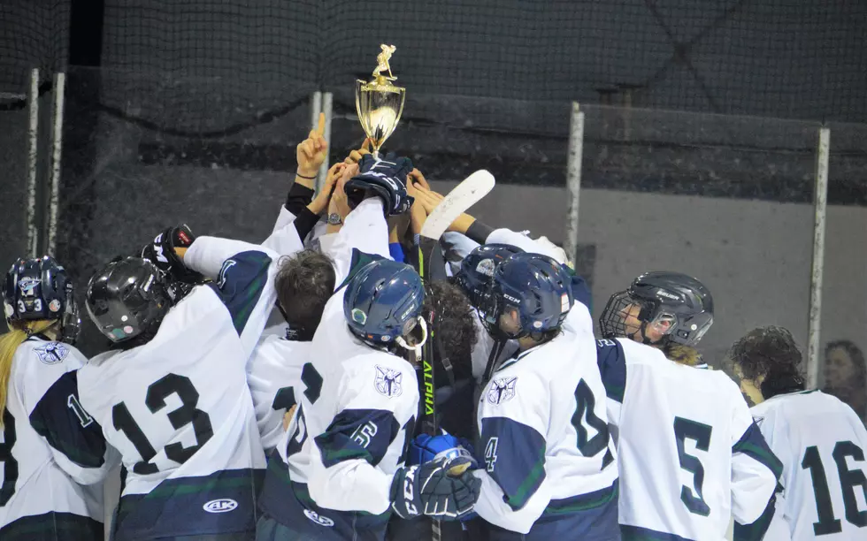 Montclair Kimberley holds off Montclair&#8217;s late rush to secure Montclair Cup battle on the ice