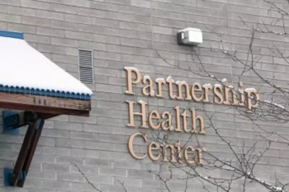Tester pushes for health center funding; Partnership urges long-term certainty