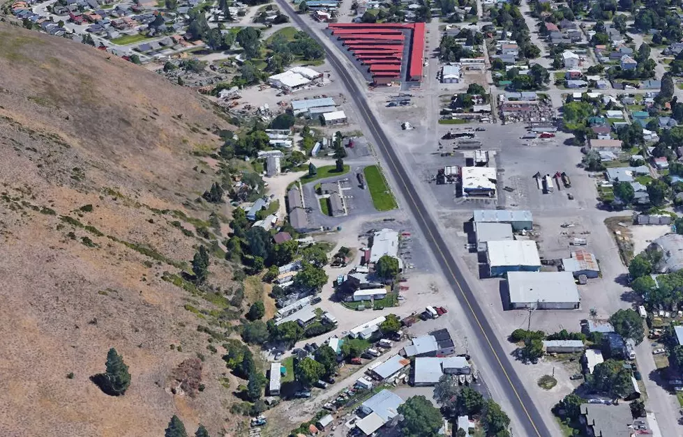 East Missoula residents muster opposition to proposed main street storage project