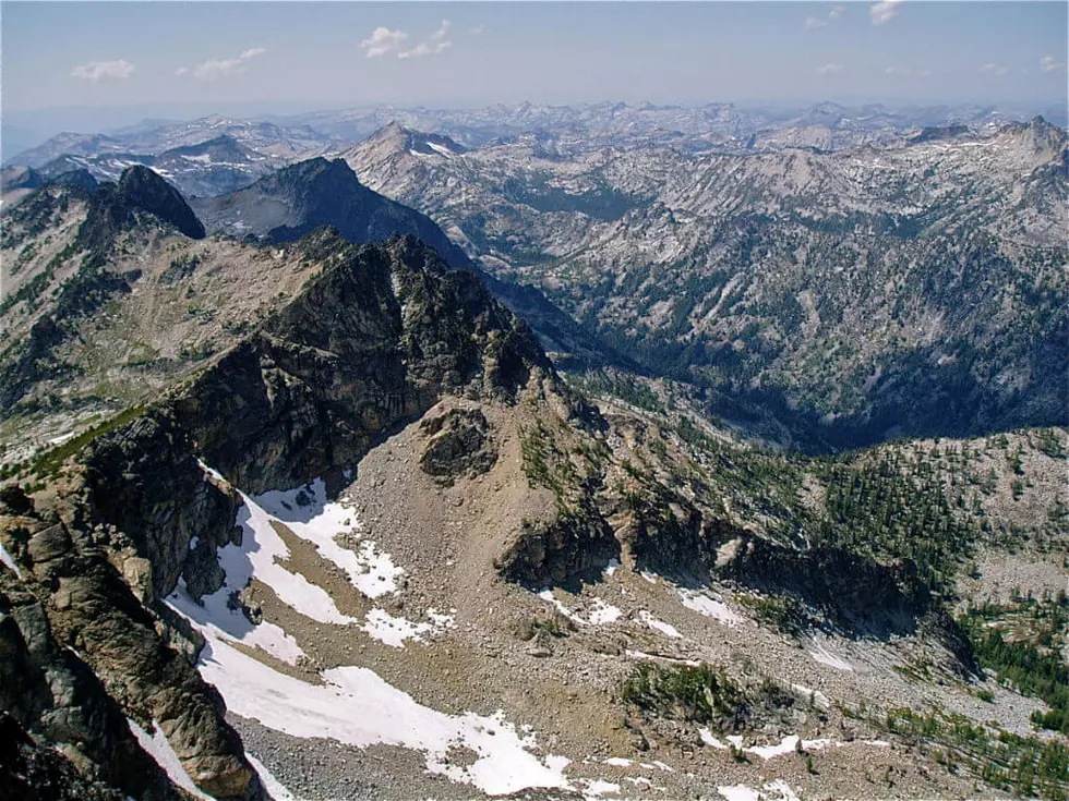 Bitterroot Forest considers climbing management plan to protect nesting raptors