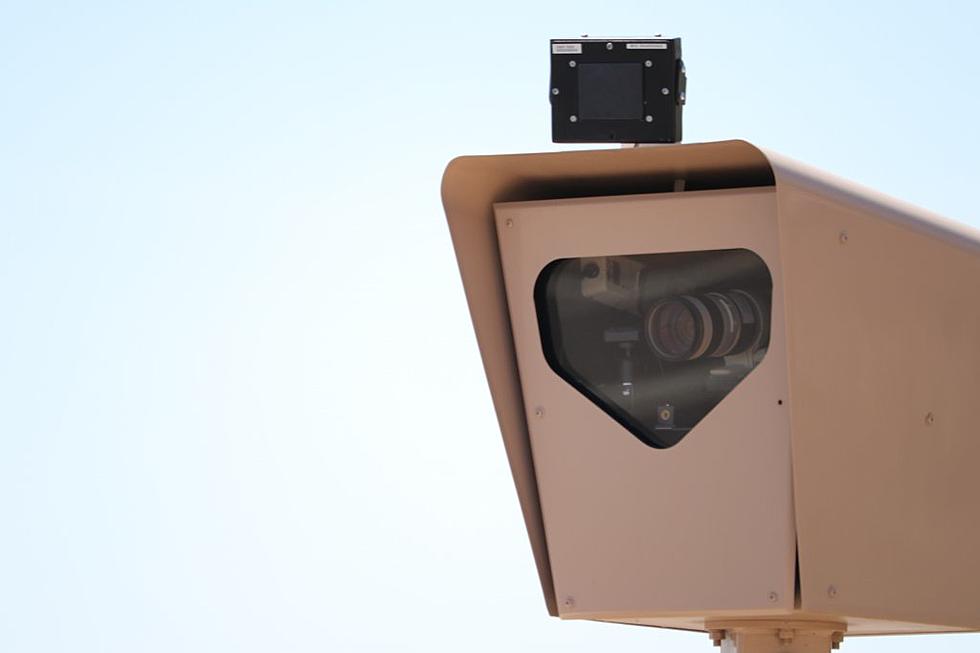 Bill would ban photo radar, red light cameras in Arizona