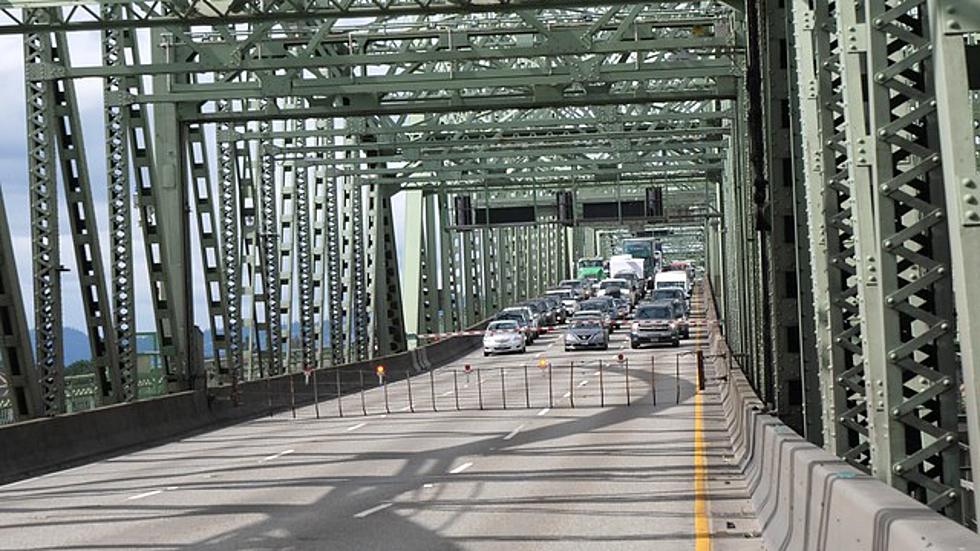 Oregon finalizes plans to pay for I-5 bridge, tax breaks for tech